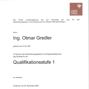 AMG Tirol gratuliert B+B zum Zertifikat für die Stufe 1 des Weiterbildungspasses