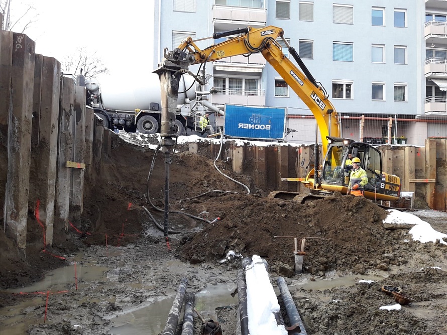 4515_Spatenstich Umbau Sparkassenplatz