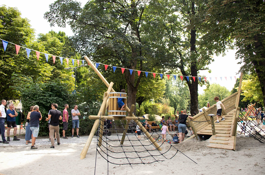 Stadtmagistrat Innsbruck - Rapoldipark Spielplatz