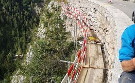 130-1324_Land Tirol - B199 Tannheimer Straße - Mauer- und Fugensanierung Aufstieg Gaicht