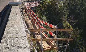 130-1324_Land Tirol - B199 Tannheimer Straße - Mauer- und Fugensanierung Aufstieg Gaicht