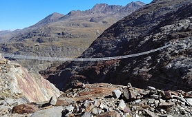 2016-11-Haengeseilbruecke-Gurgler-Ferner