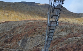 2016-11-Haengeseilbruecke-Gurgler-Ferner