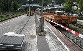 4211-Blindenleitsystem-Bhf-Zell-am-See