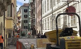 4486_Altstadt Innsbruck wird für ein Jahr Baustelle